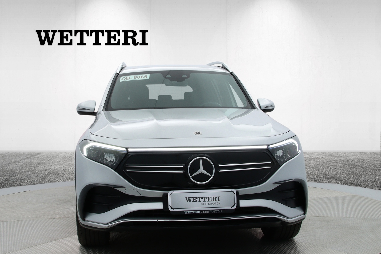 MERCEDES-BENZ EQB 2024