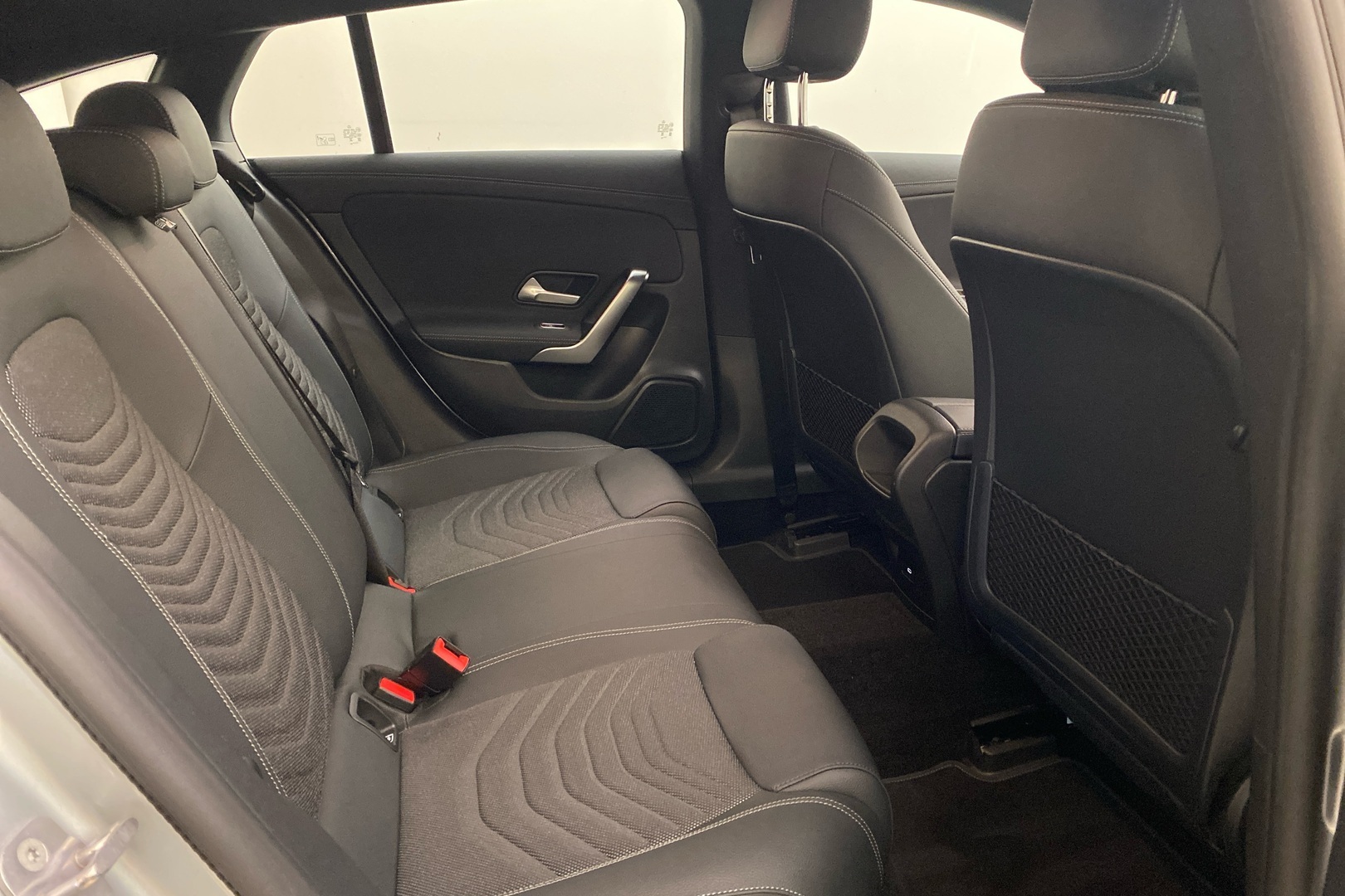 MERCEDES-BENZ CLA 2025