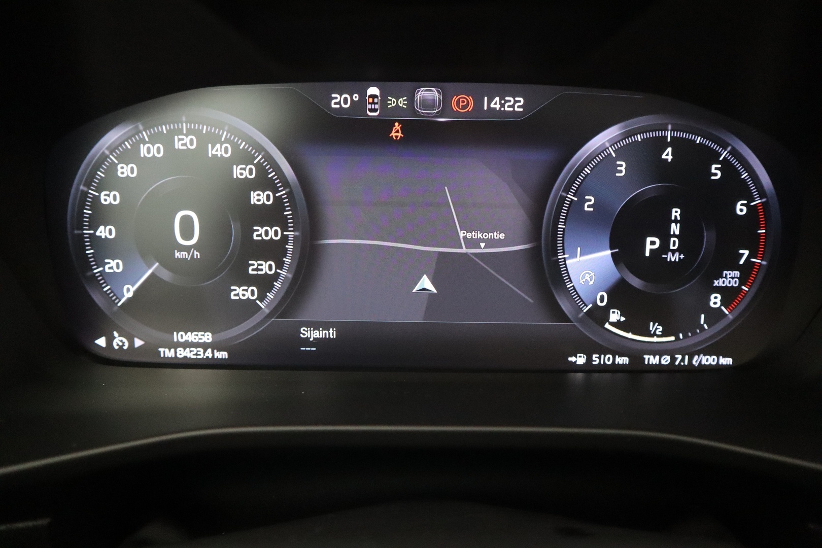 VOLVO XC40 2022