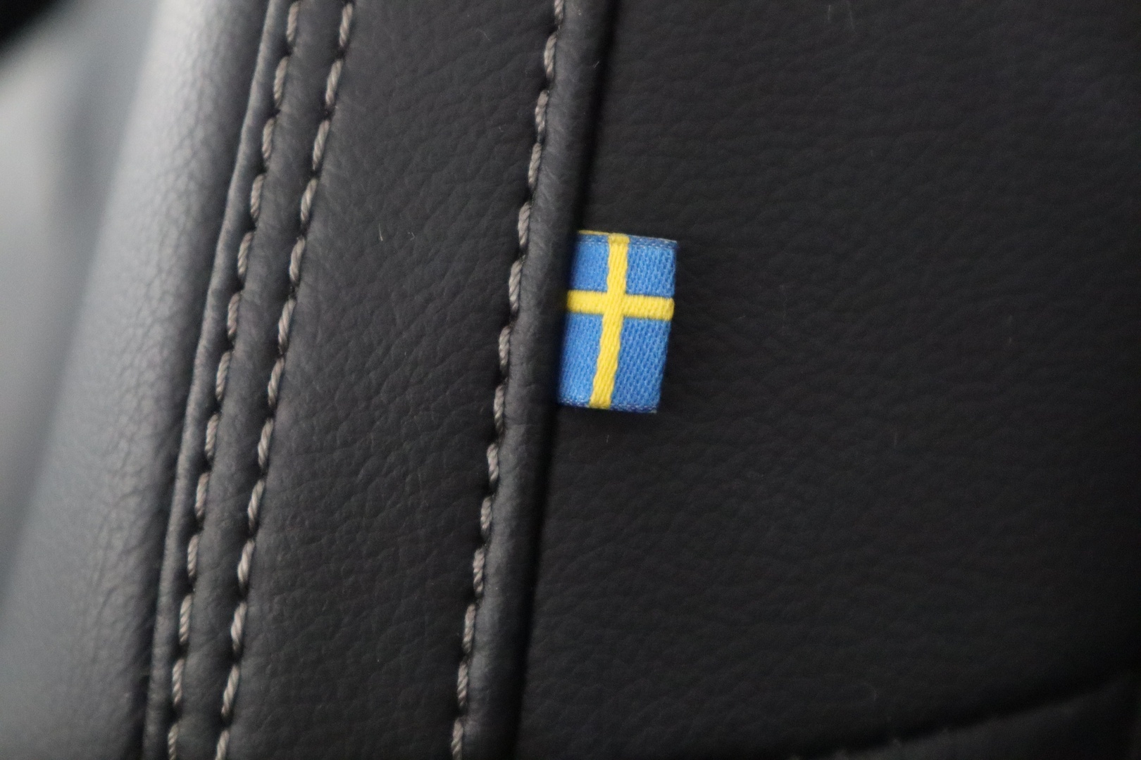 VOLVO XC40 2022