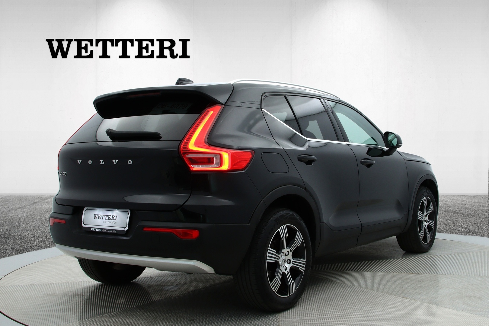 VOLVO XC40 2022
