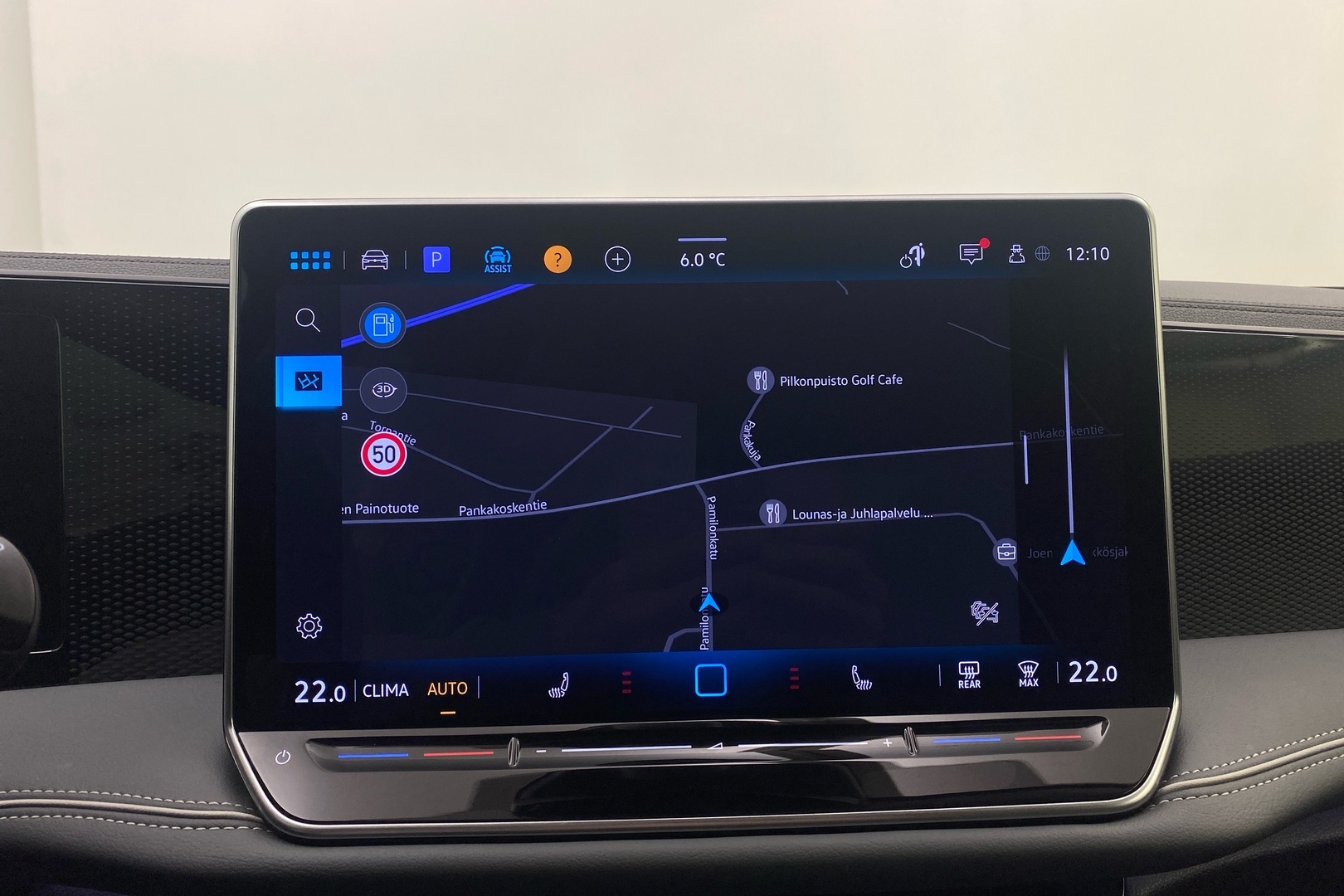 VOLKSWAGEN Passat 2024