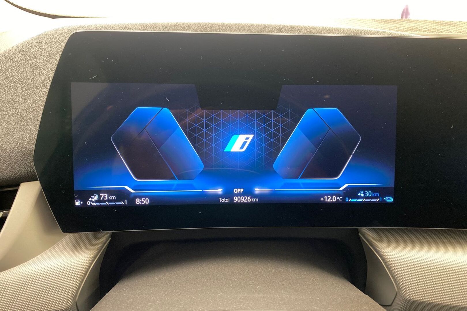BMW 225 2022