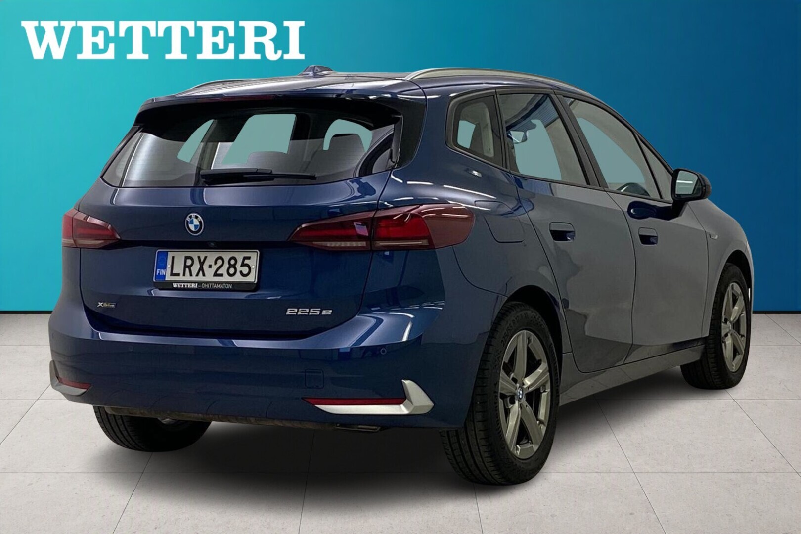BMW 225 2022