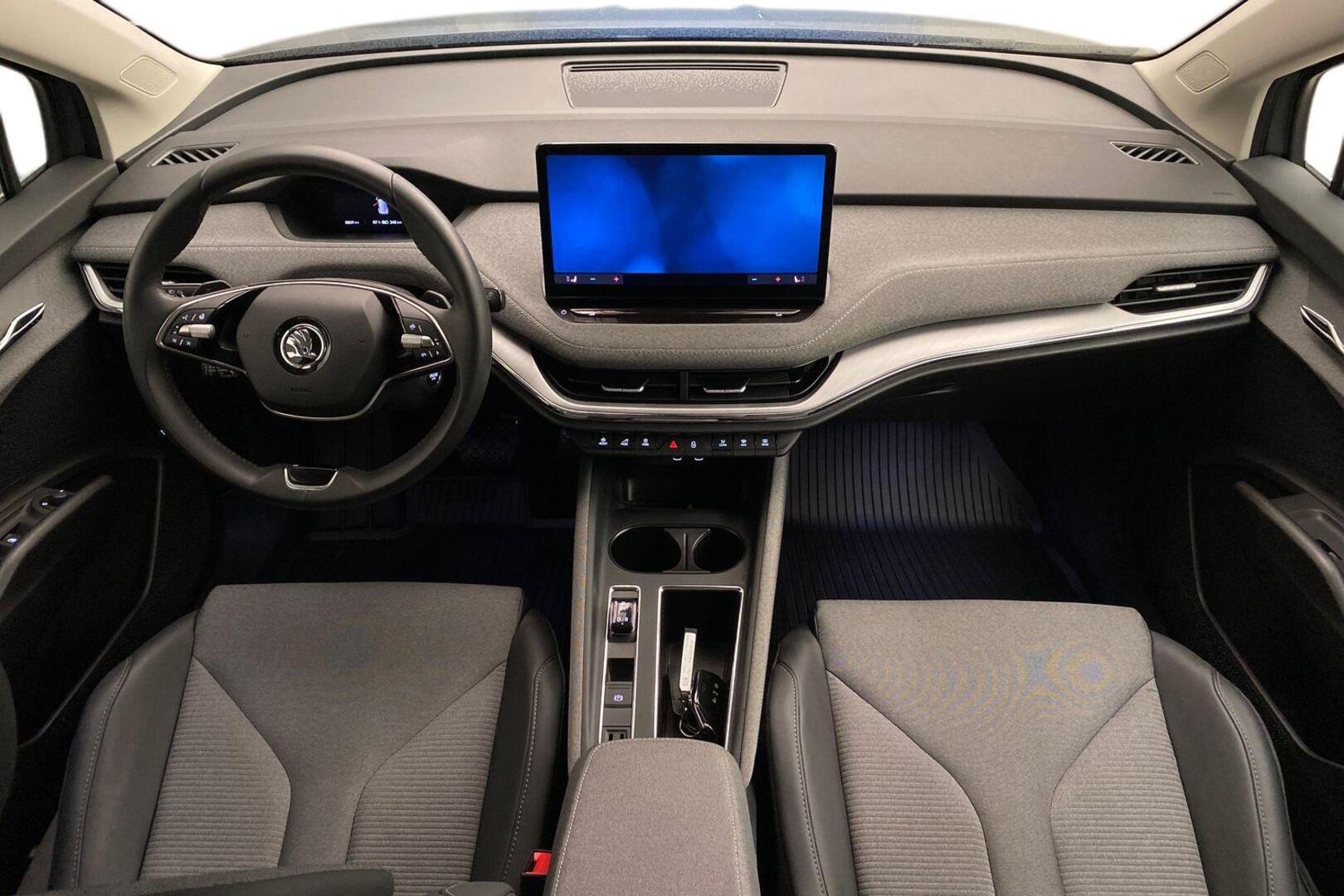 SKODA Enyaq 2025