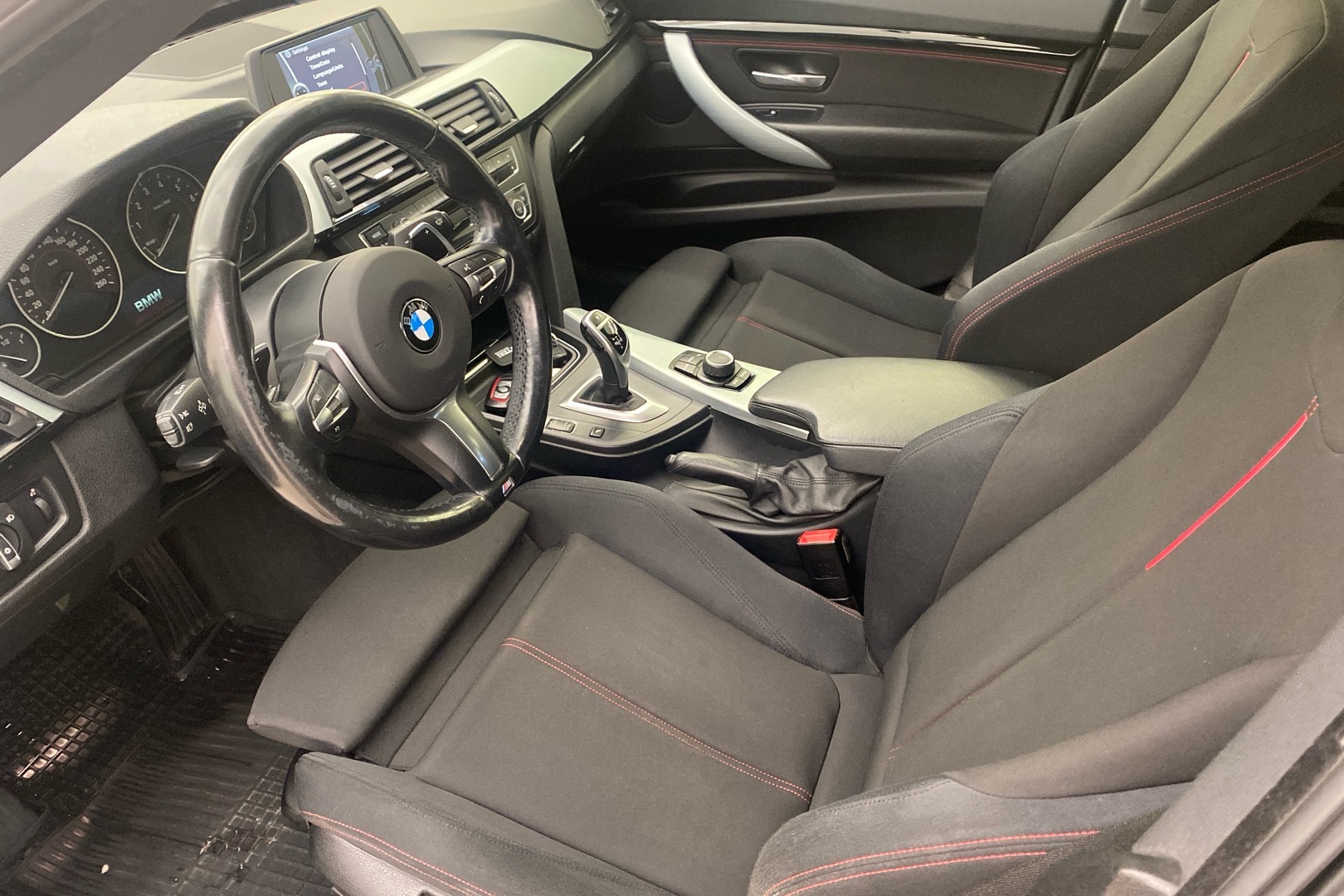 BMW 320 Gran Turismo 2013