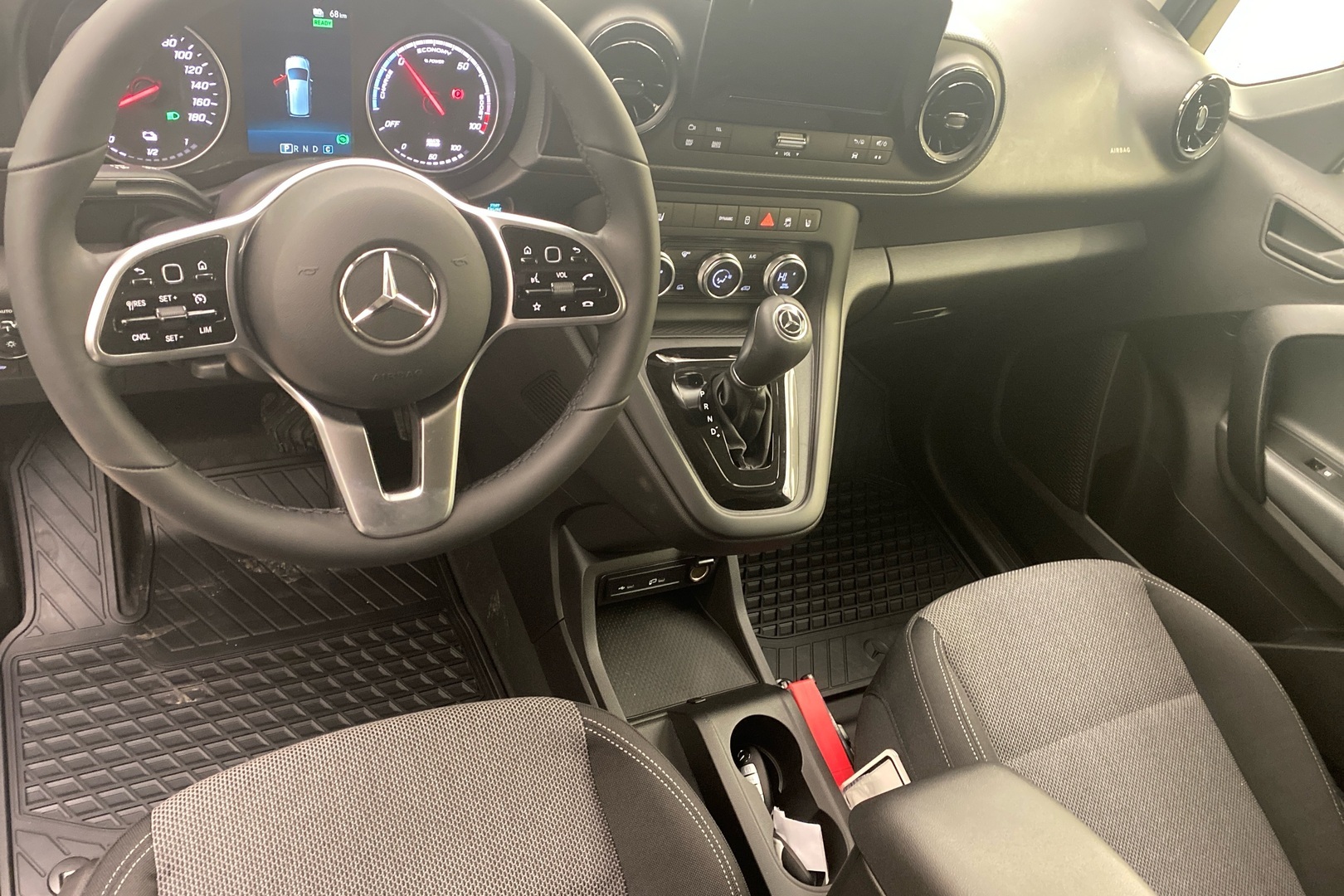 MERCEDES-BENZ Citan 2025