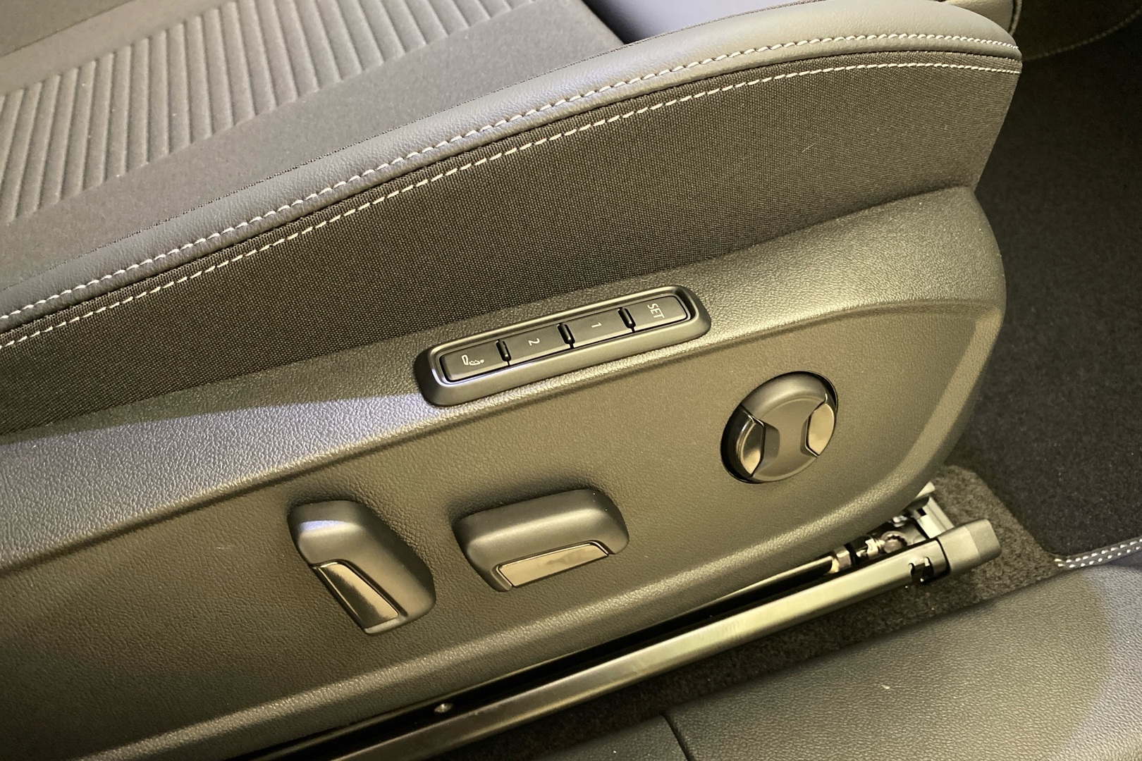 FORD Explorer 2026