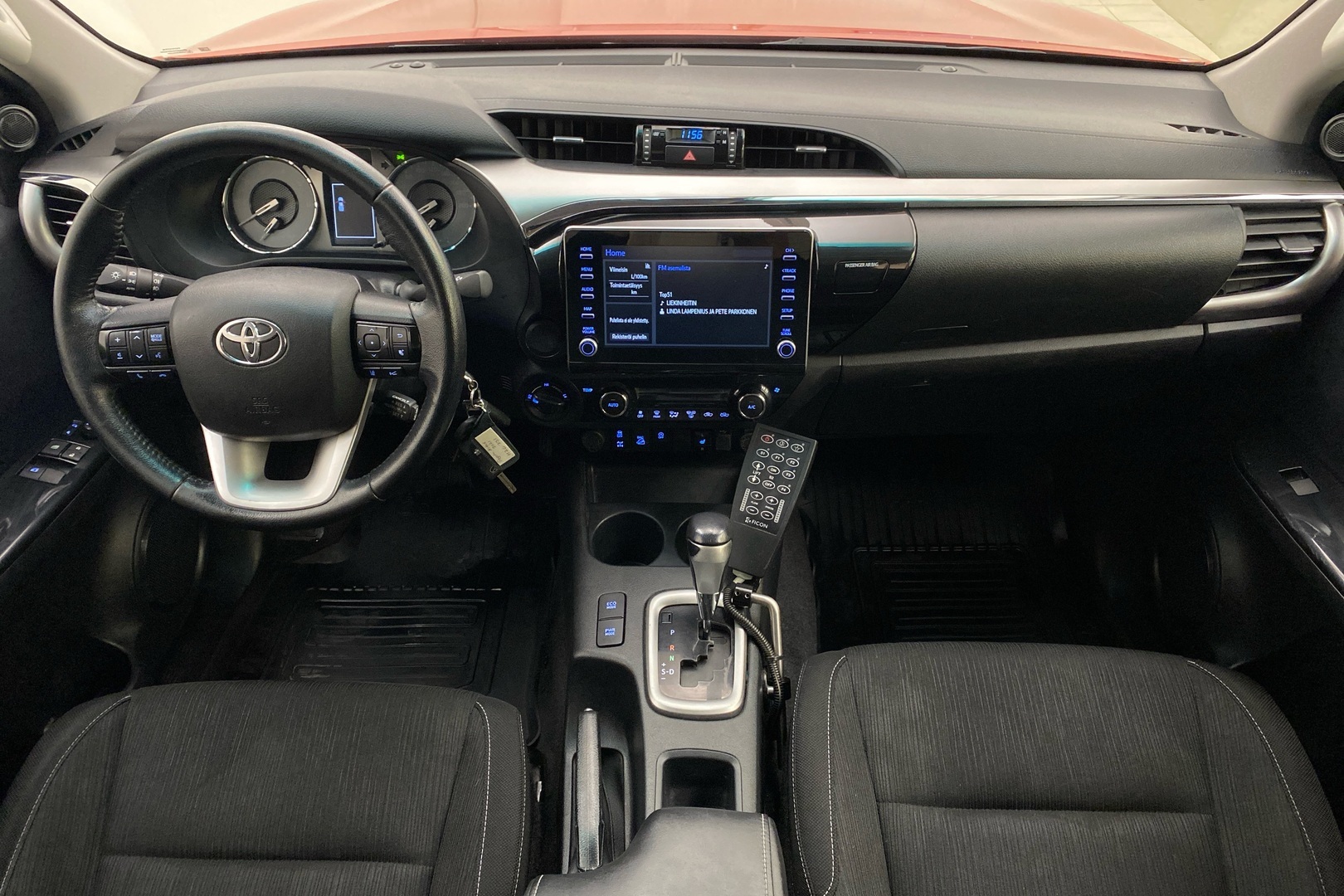 TOYOTA Hilux 2021