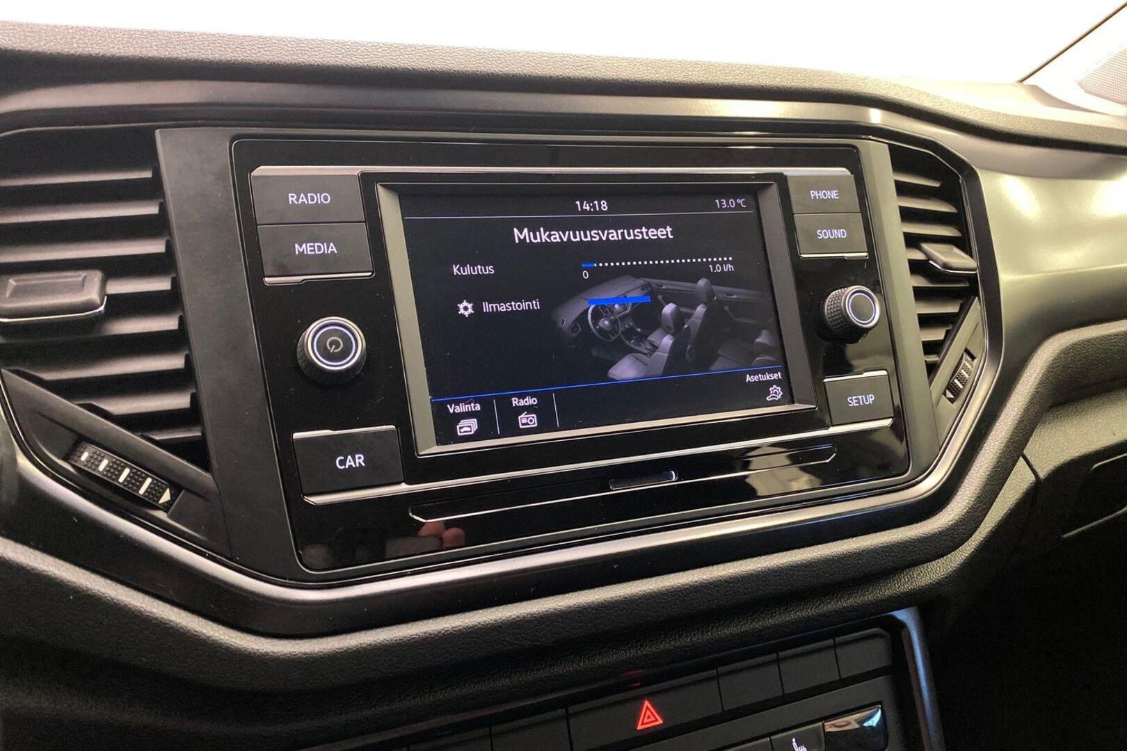 VOLKSWAGEN T-Roc 16