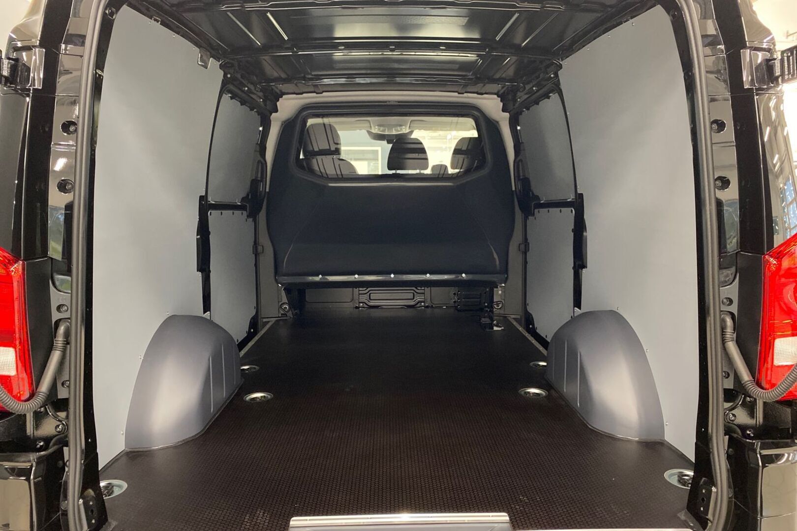 MERCEDES-BENZ Vito 12