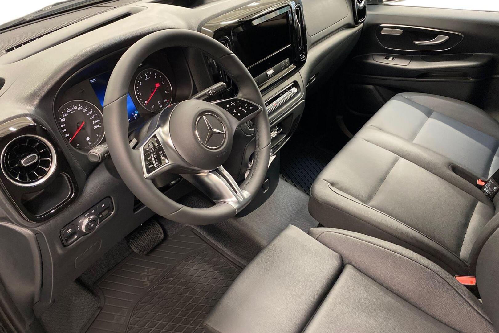 MERCEDES-BENZ Vito 8