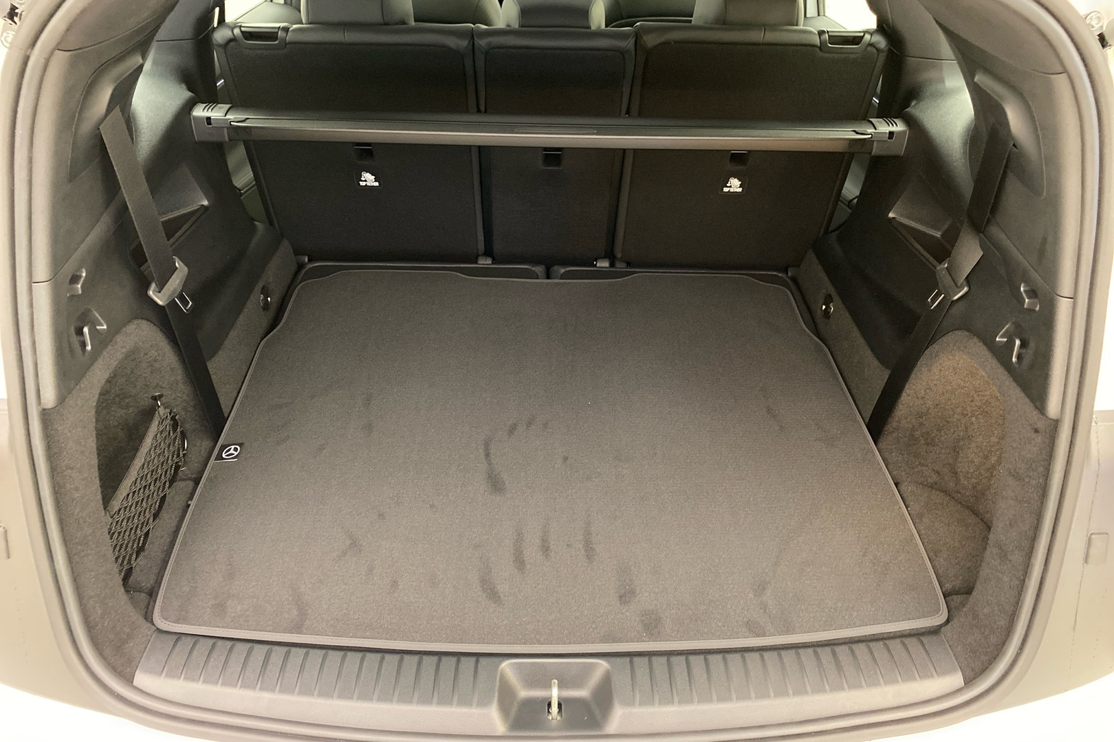 MERCEDES-BENZ GLB 2026