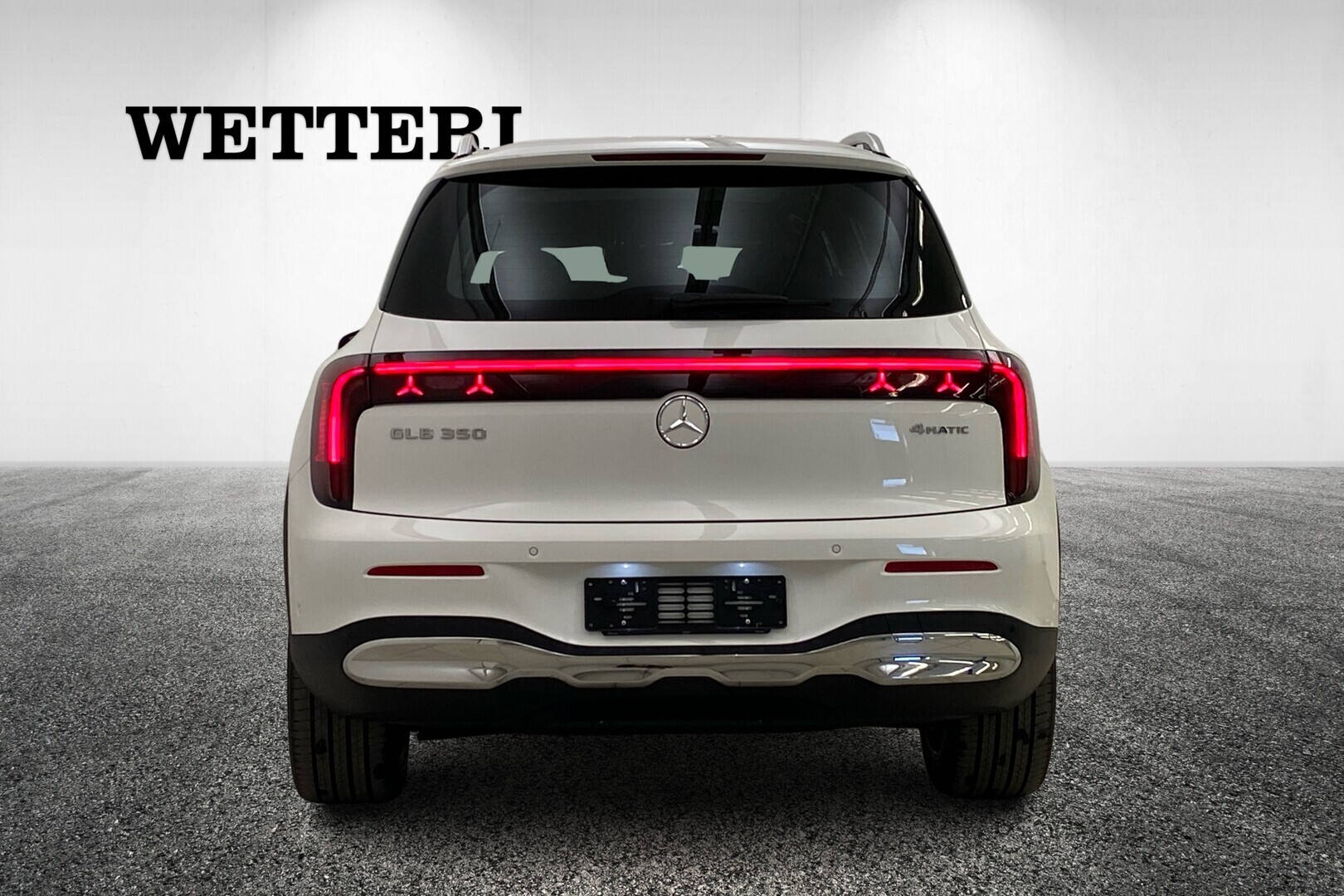MERCEDES-BENZ GLB 2026