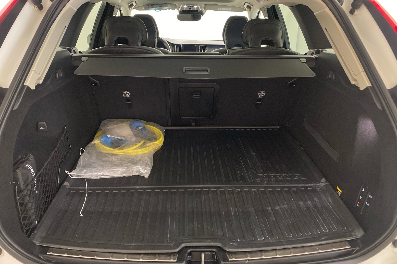 VOLVO XC60 2018