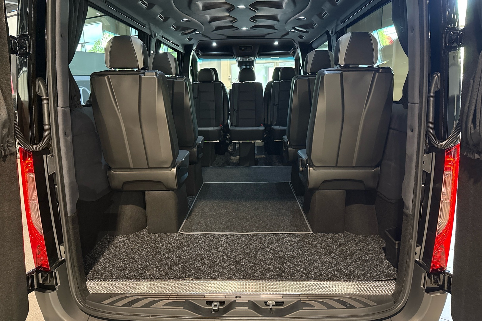 MERCEDES-BENZ Sprinter 13