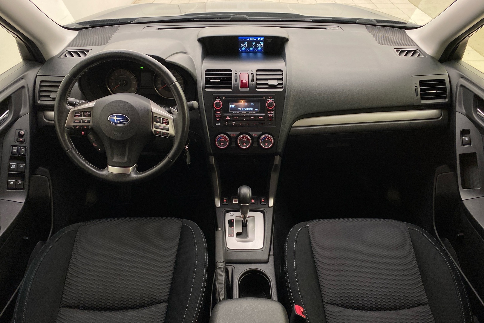 SUBARU Forester 2014