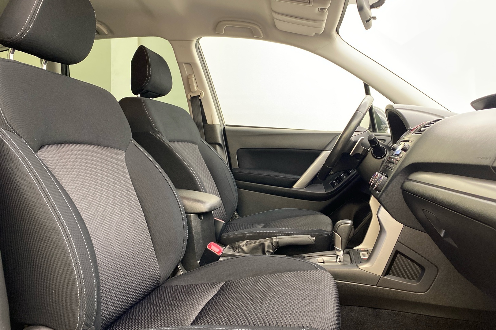 SUBARU Forester 2014