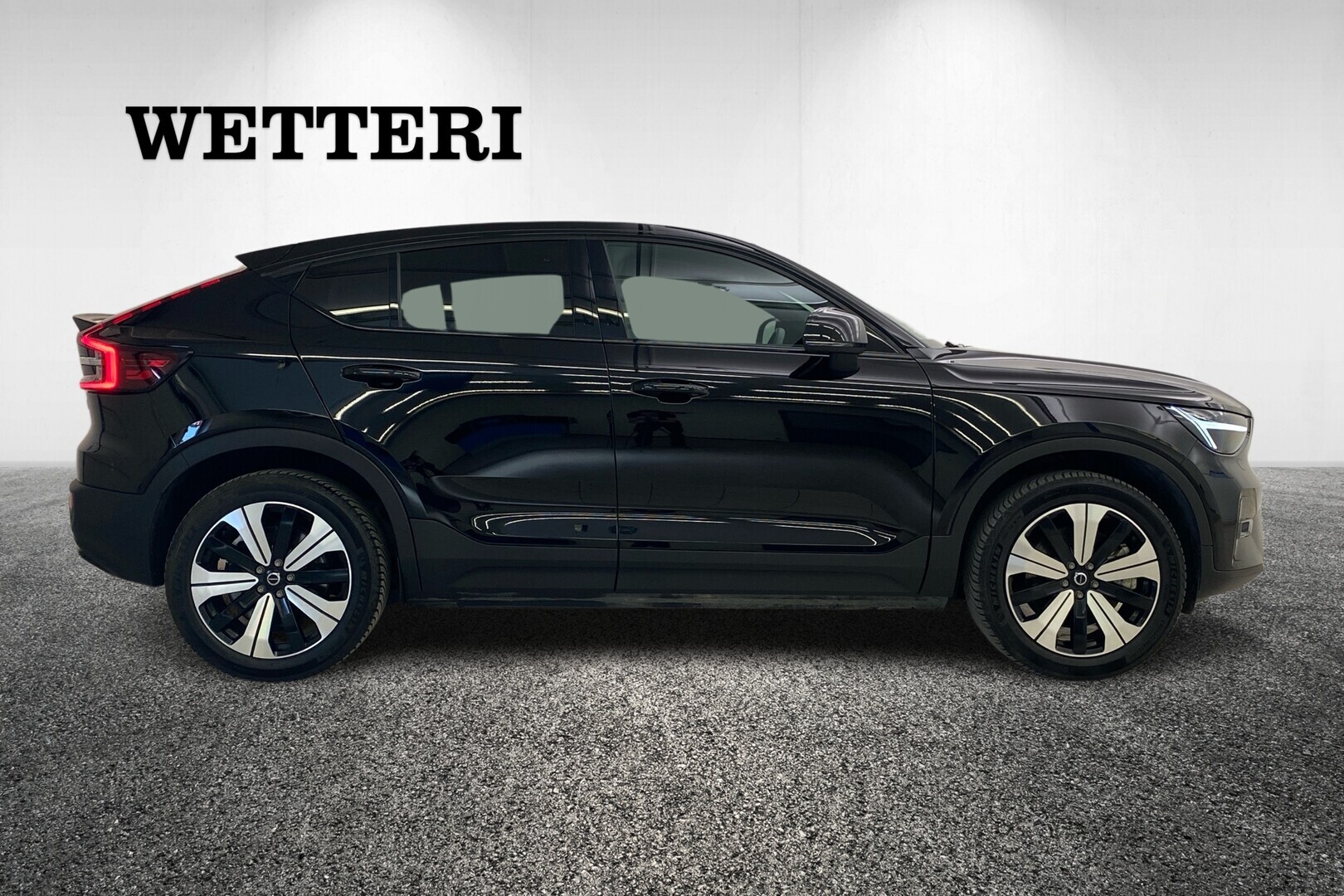 VOLVO C40 2023