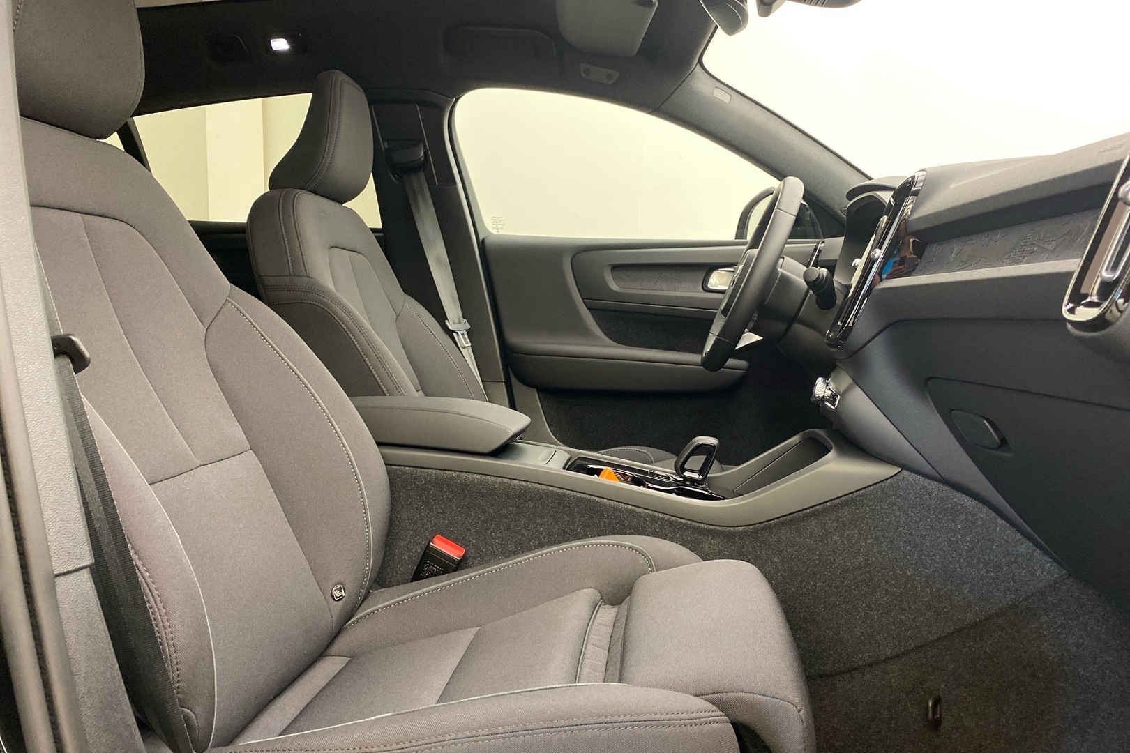 VOLVO C40 2023
