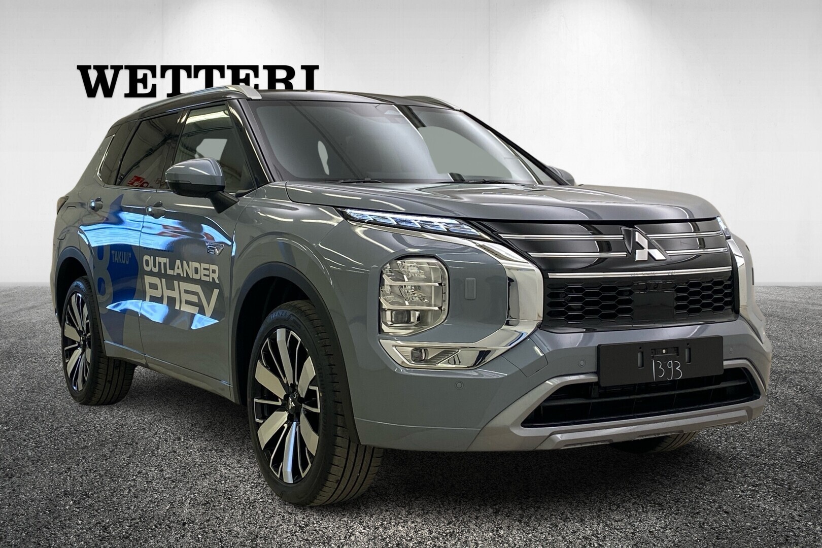MITSUBISHI Outlander 1