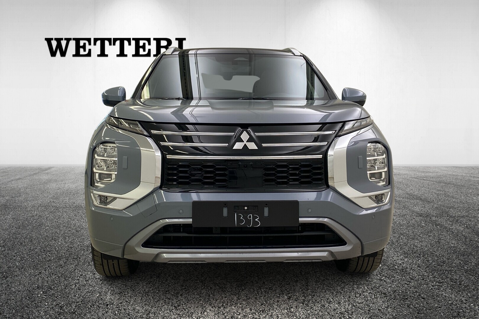 MITSUBISHI Outlander 2