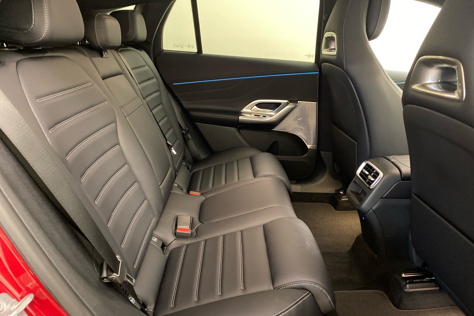 MERCEDES-BENZ GLC 2026