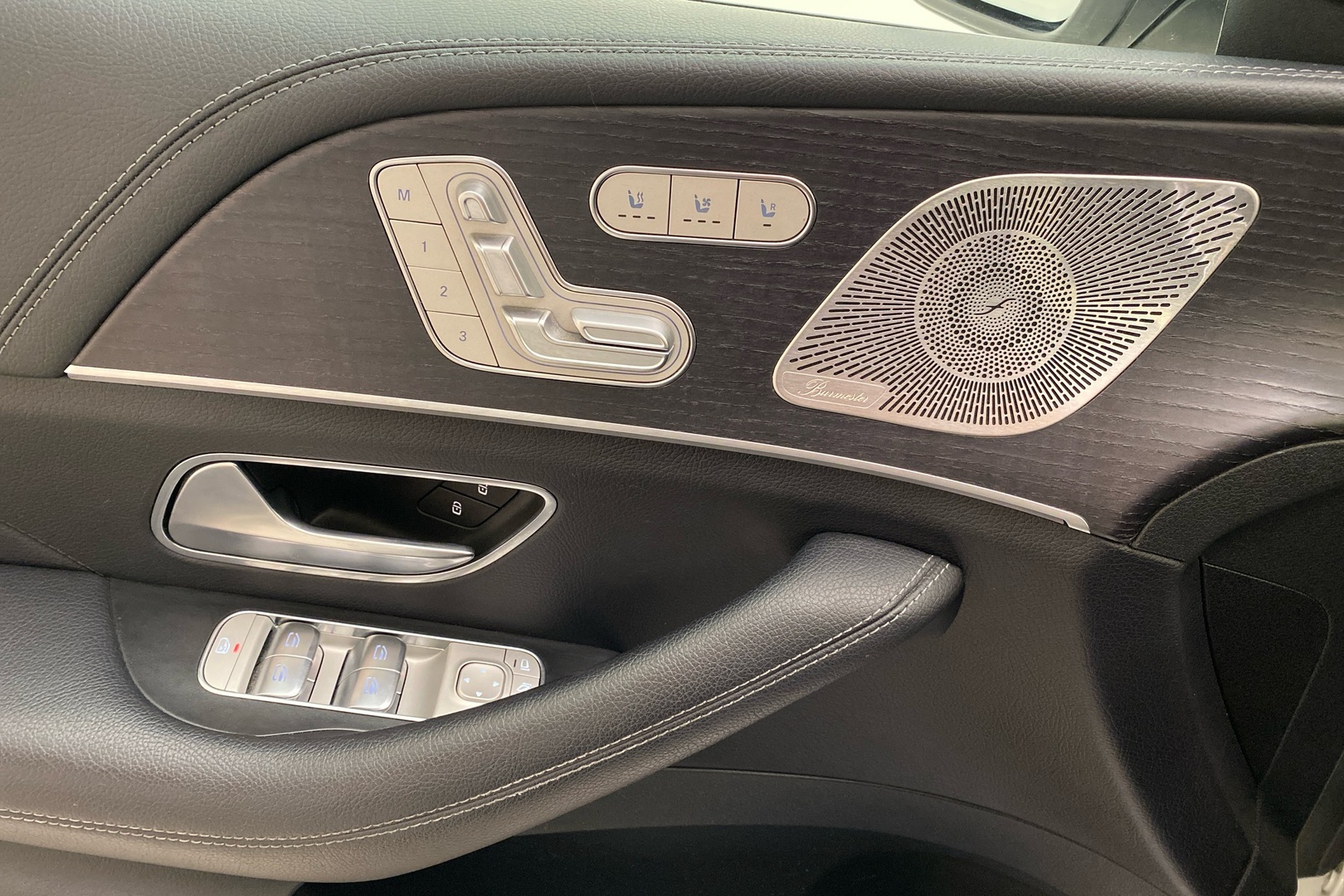 MERCEDES-BENZ GLS 2022