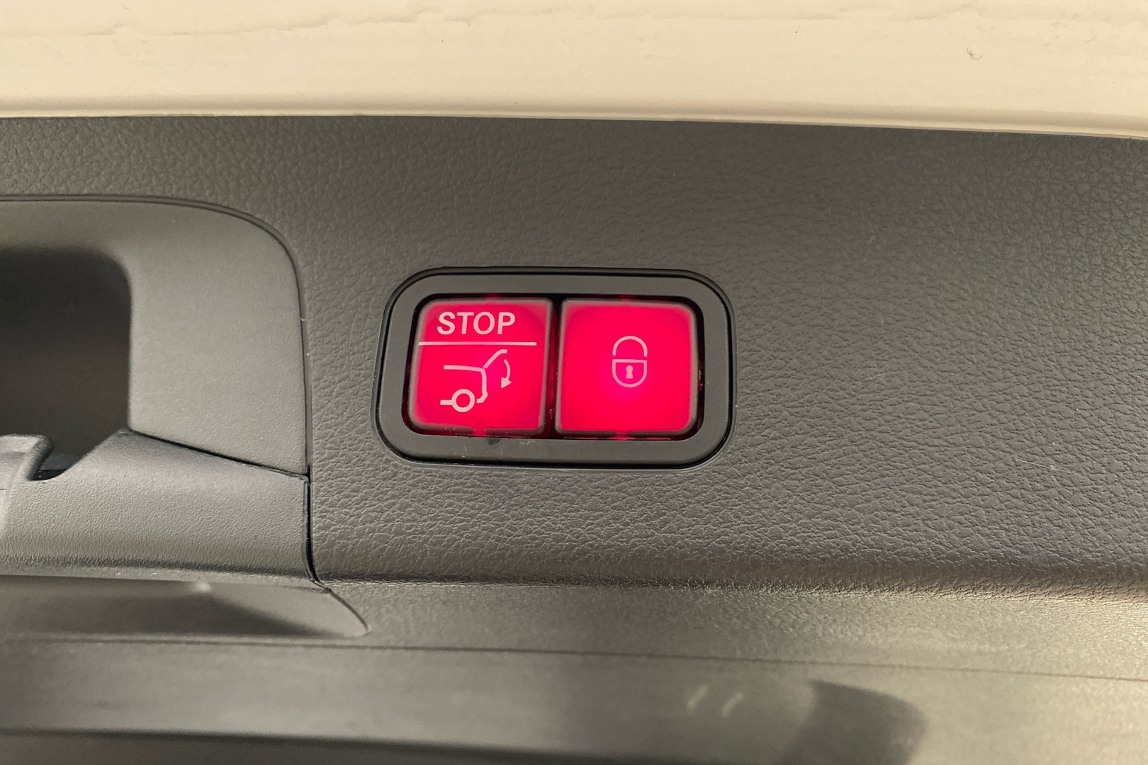 MERCEDES-BENZ GLS 2022