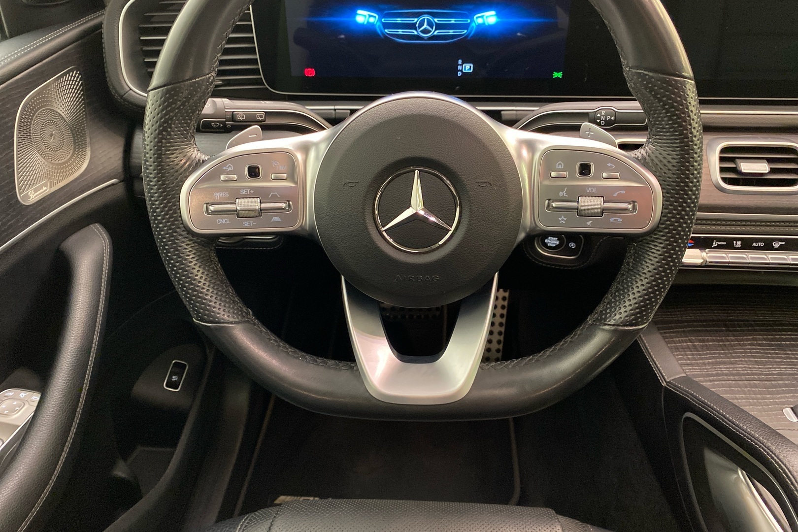 MERCEDES-BENZ GLS 2022
