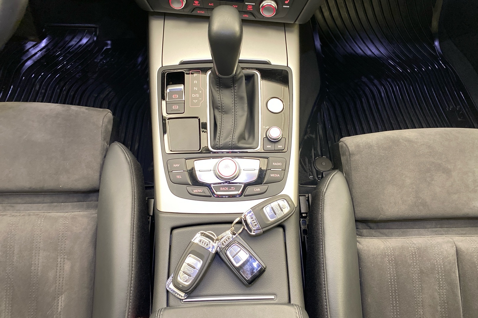AUDI A6 2018