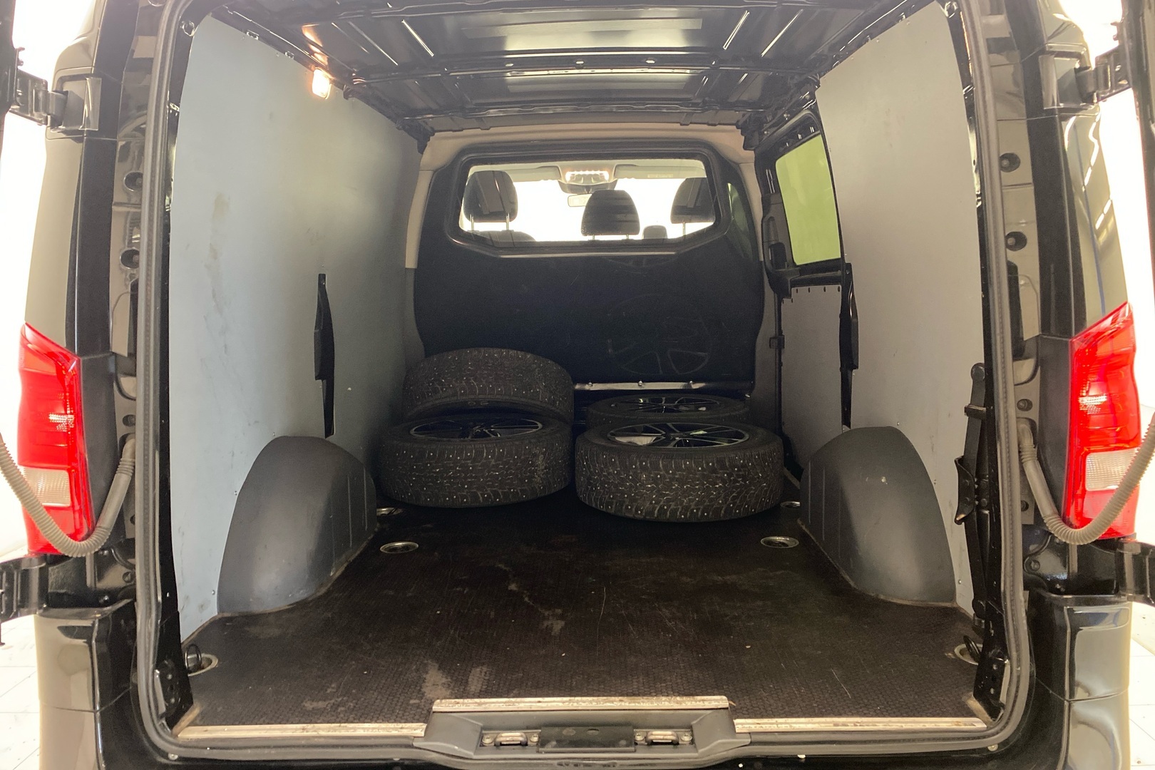 MERCEDES-BENZ Vito 2022