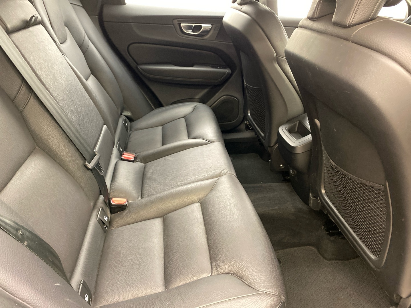 VOLVO XC60 9