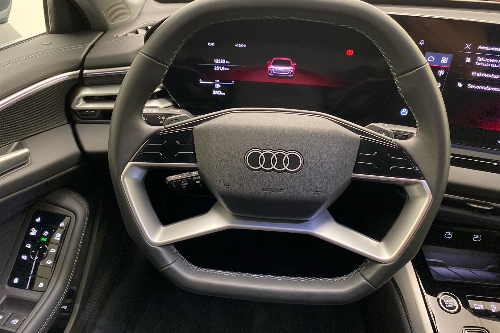 AUDI A5 2024