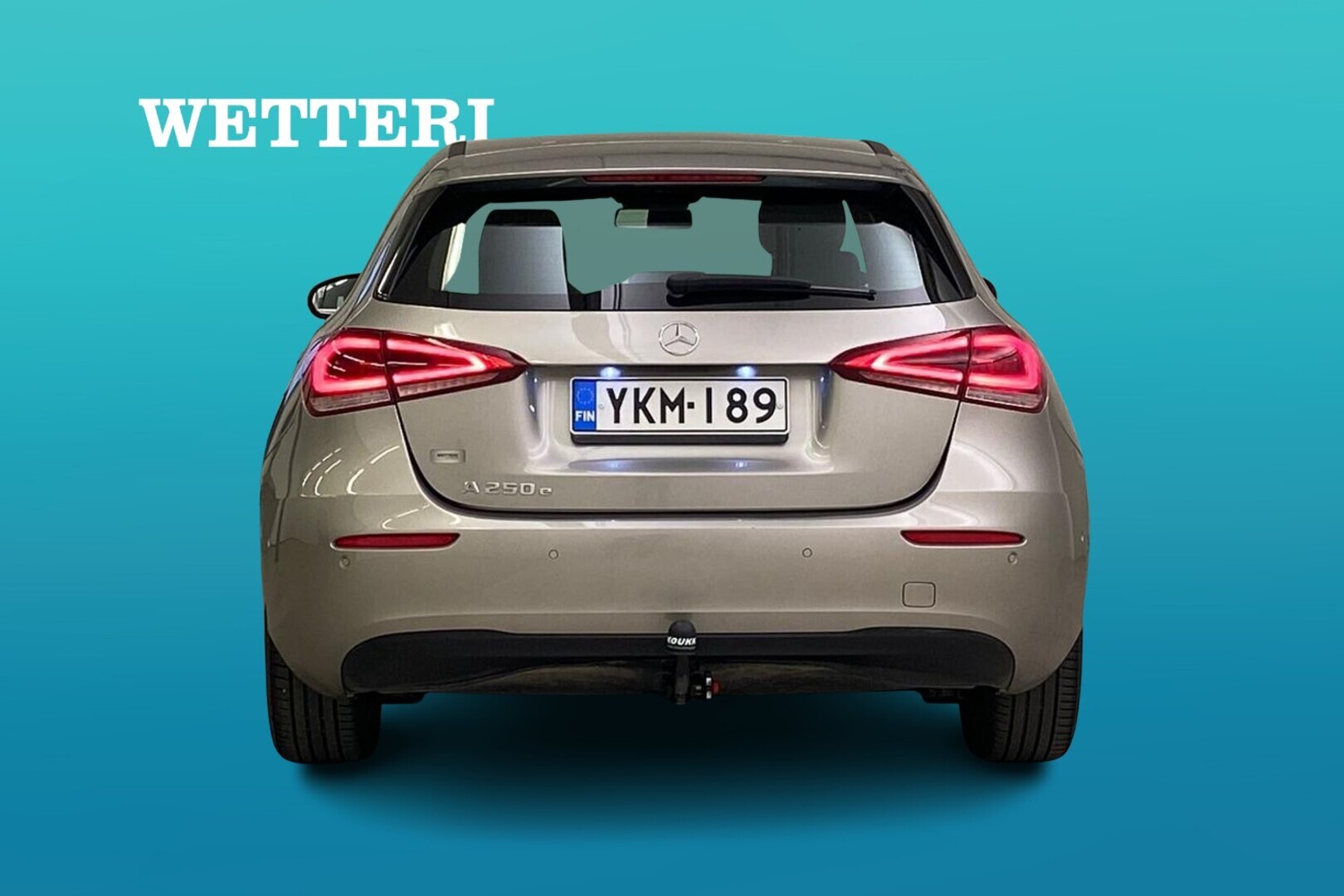MERCEDES-BENZ A 2020