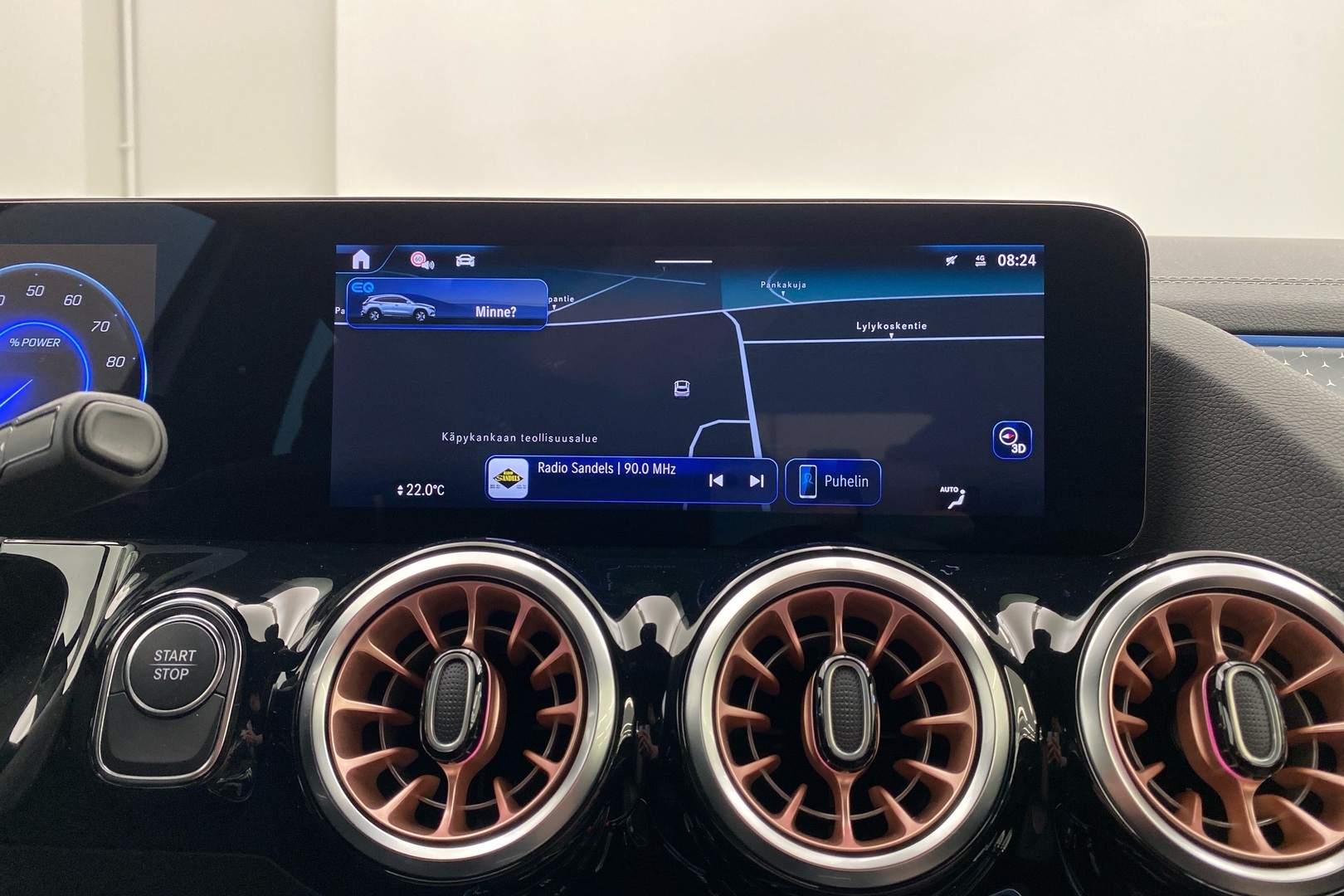 MERCEDES-BENZ EQA 2026