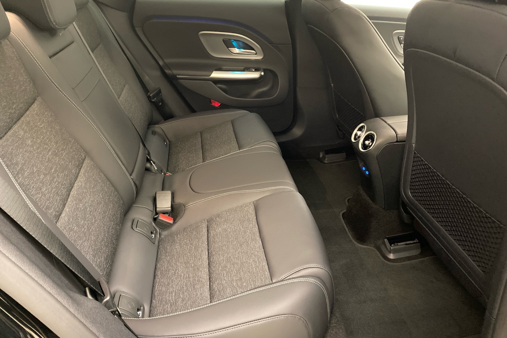 MERCEDES-BENZ CLA 2026