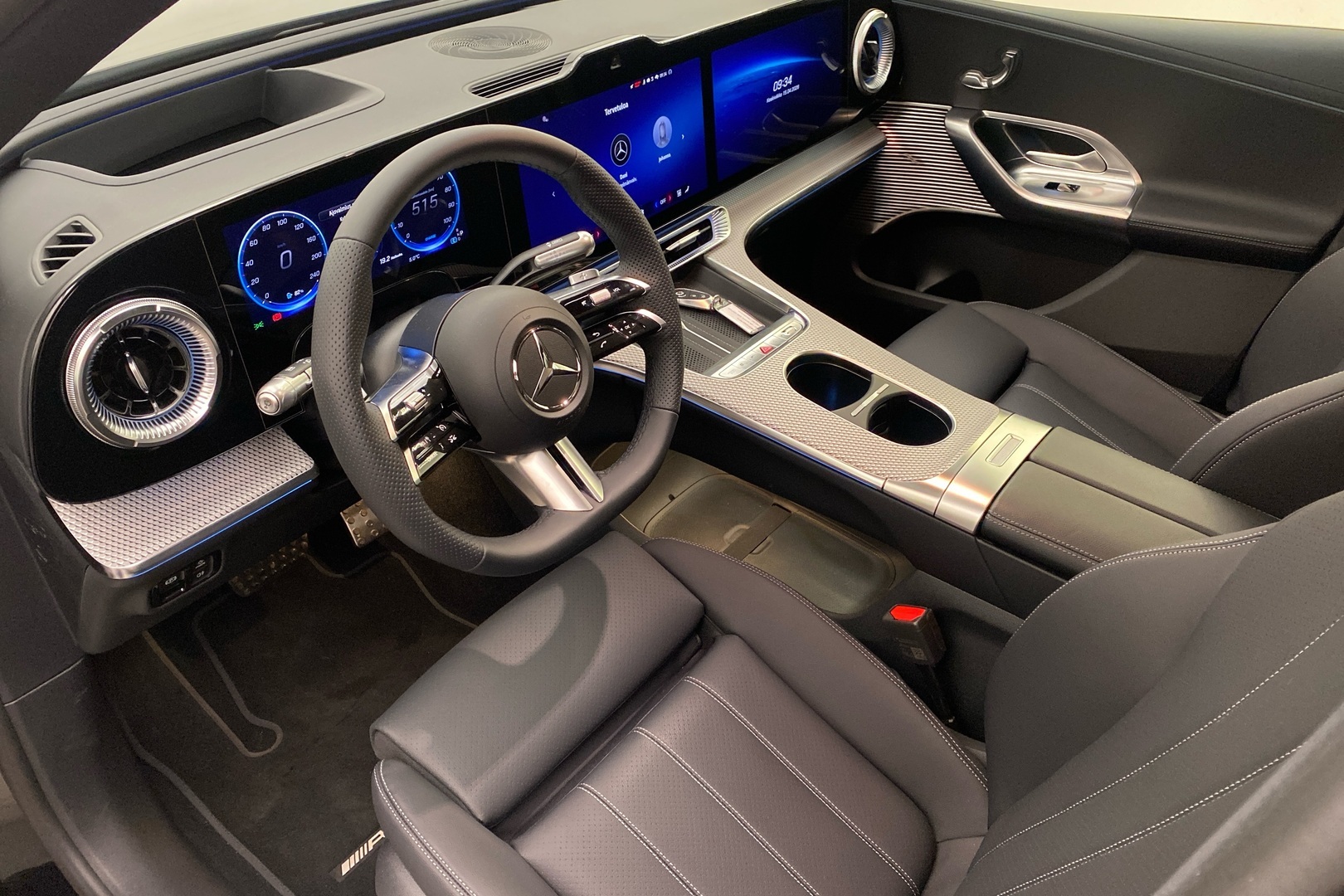 MERCEDES-BENZ GLC 2026