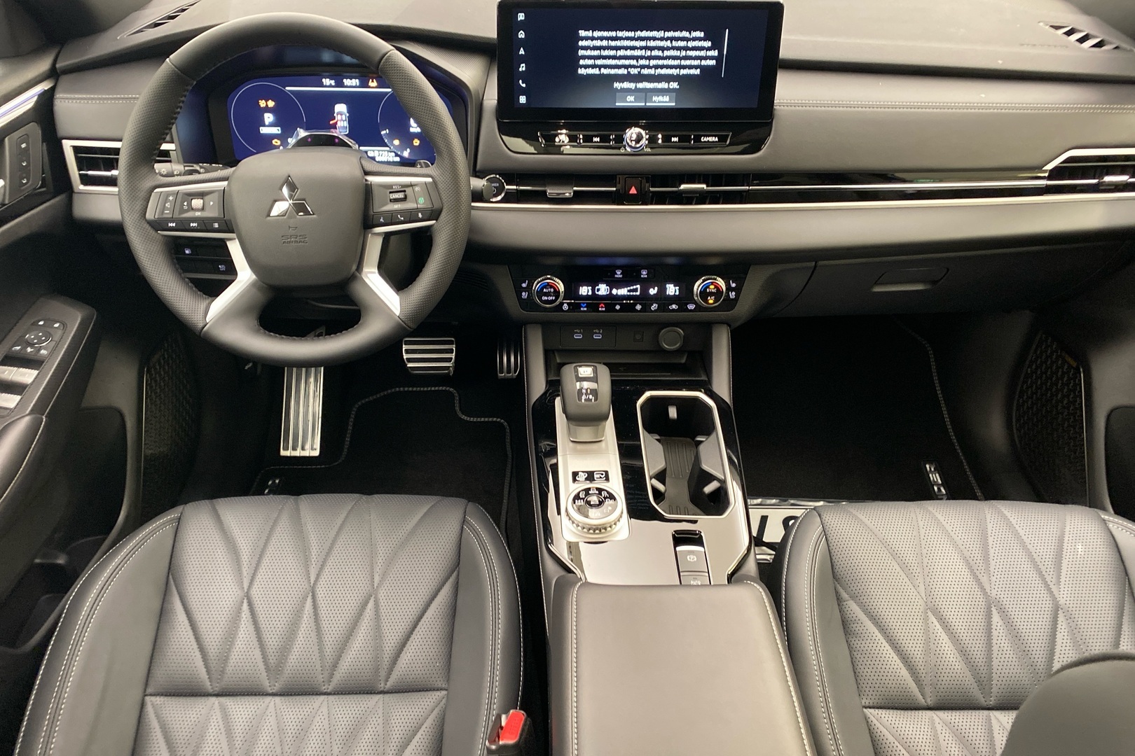 MITSUBISHI Outlander 10