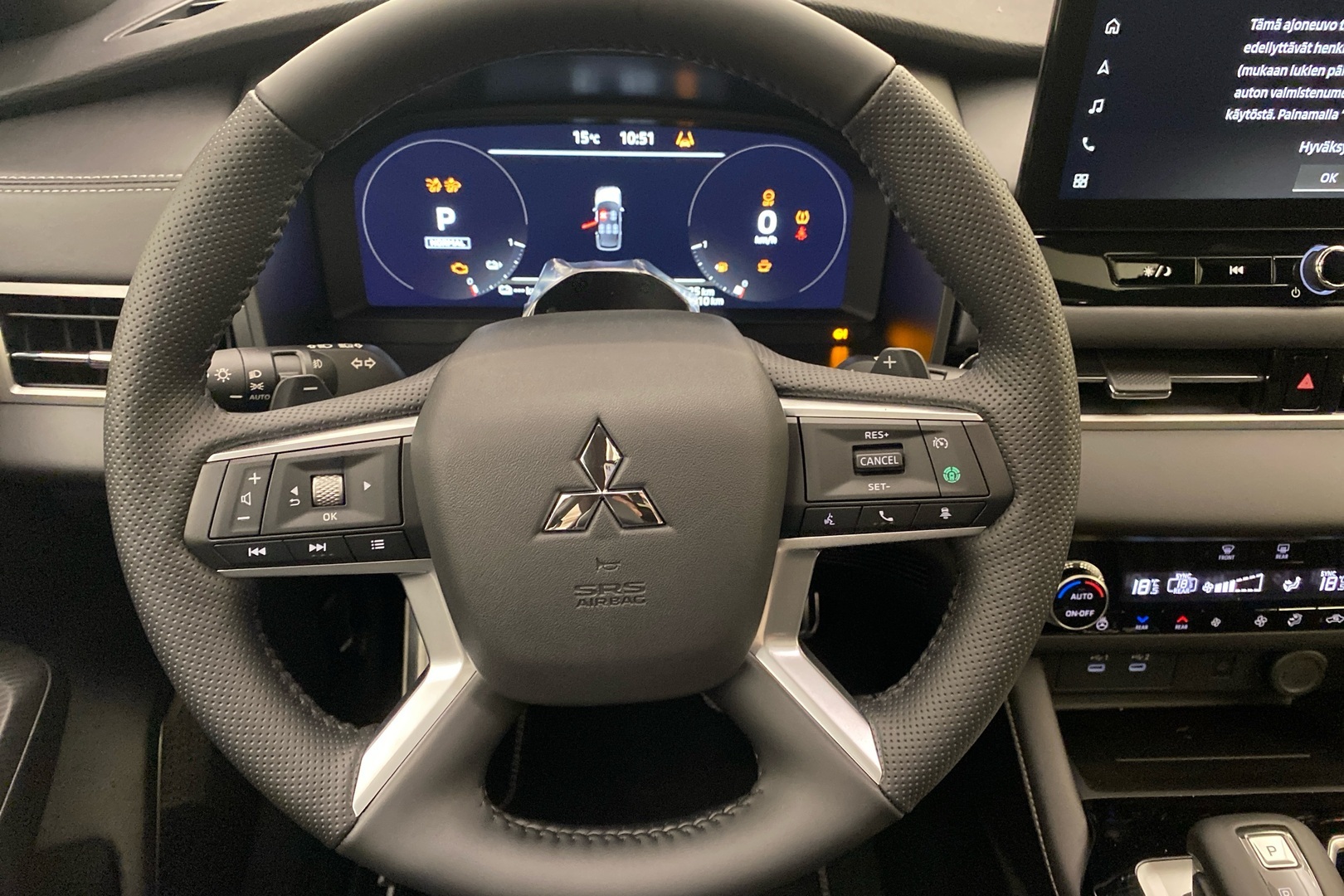 MITSUBISHI Outlander 11