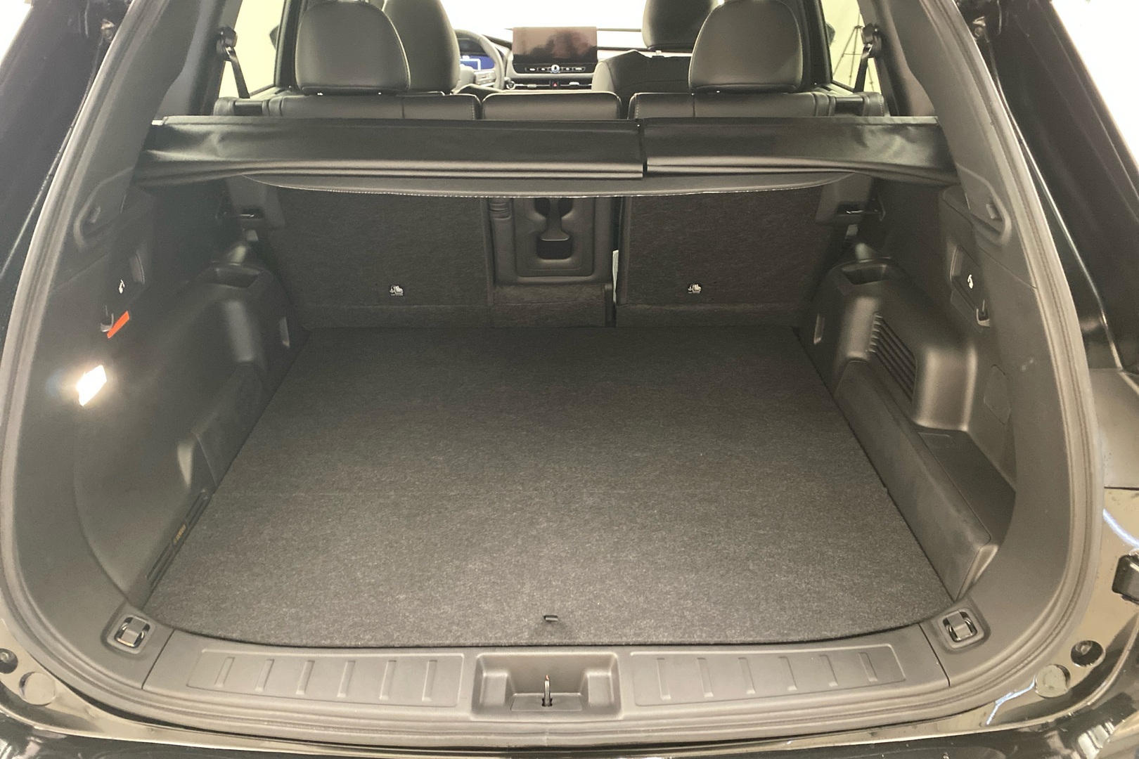 MITSUBISHI Outlander 9