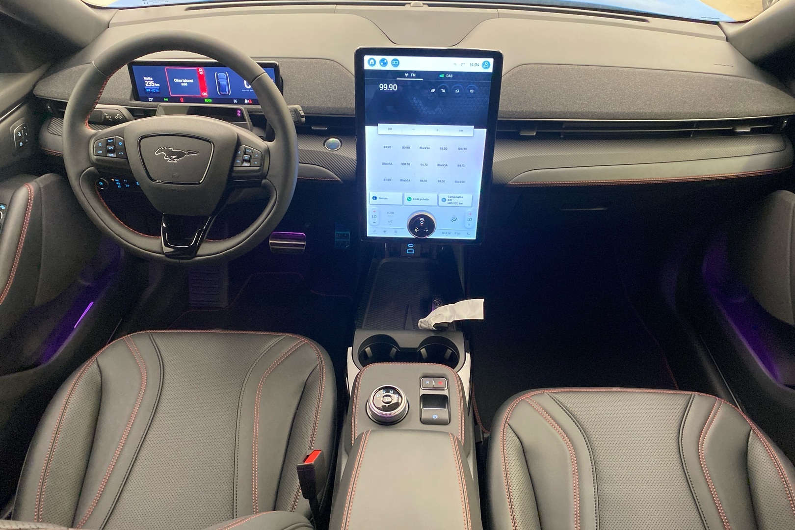 FORD Mustang Mach-E 2025