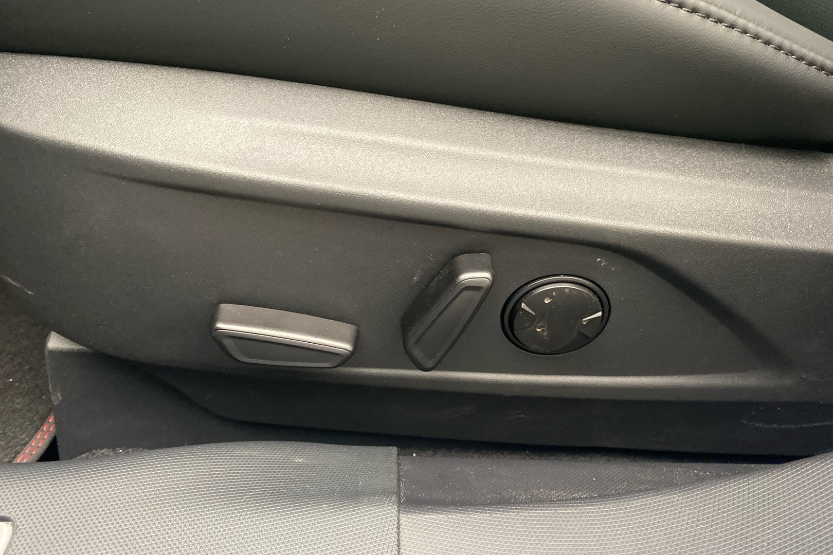 FORD Mustang Mach-E 2025