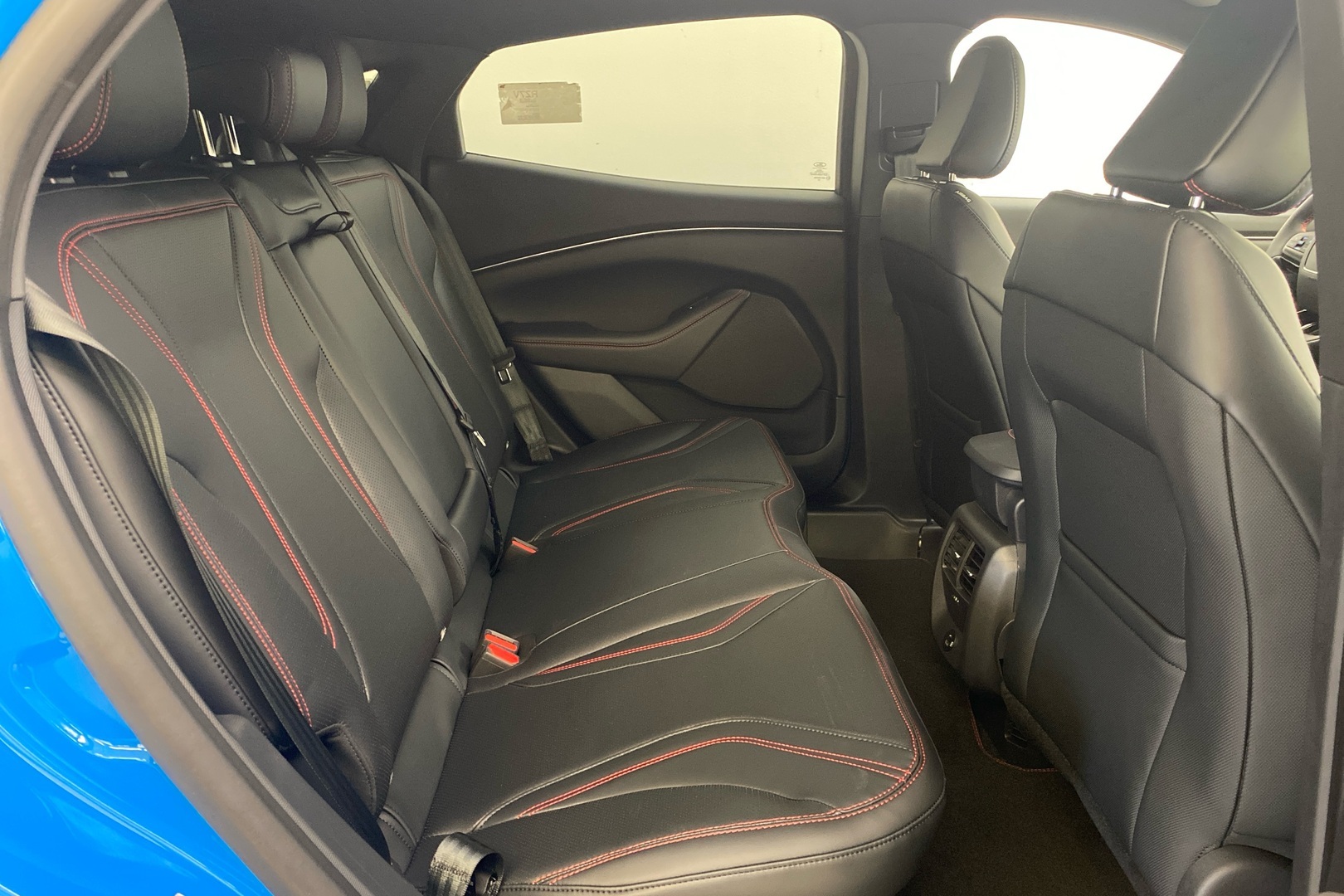 FORD Mustang Mach-E 2025