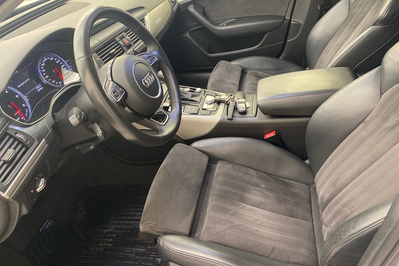 AUDI A6 allroad quattro 2016