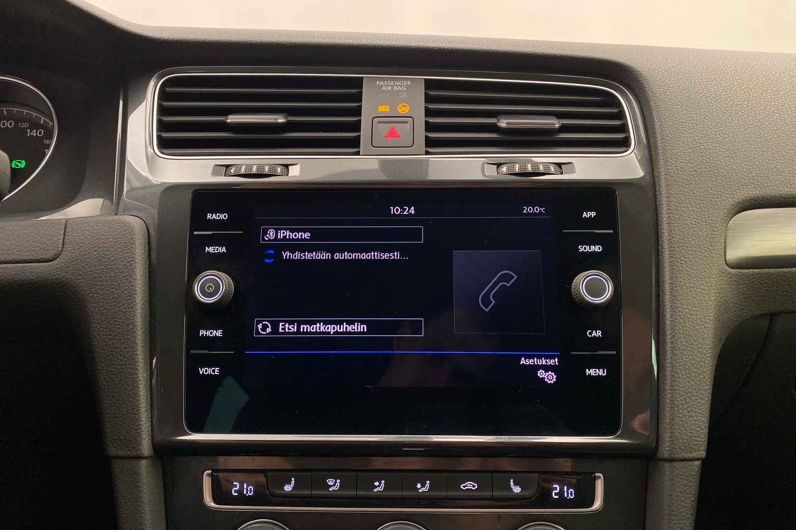 VOLKSWAGEN Golf 2020