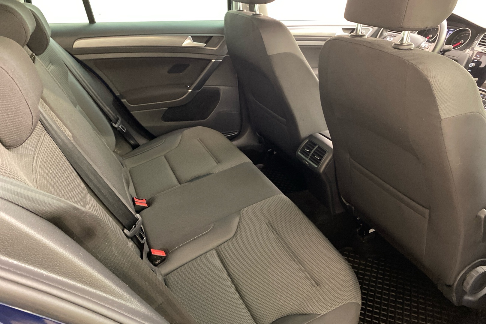 VOLKSWAGEN Golf 2020