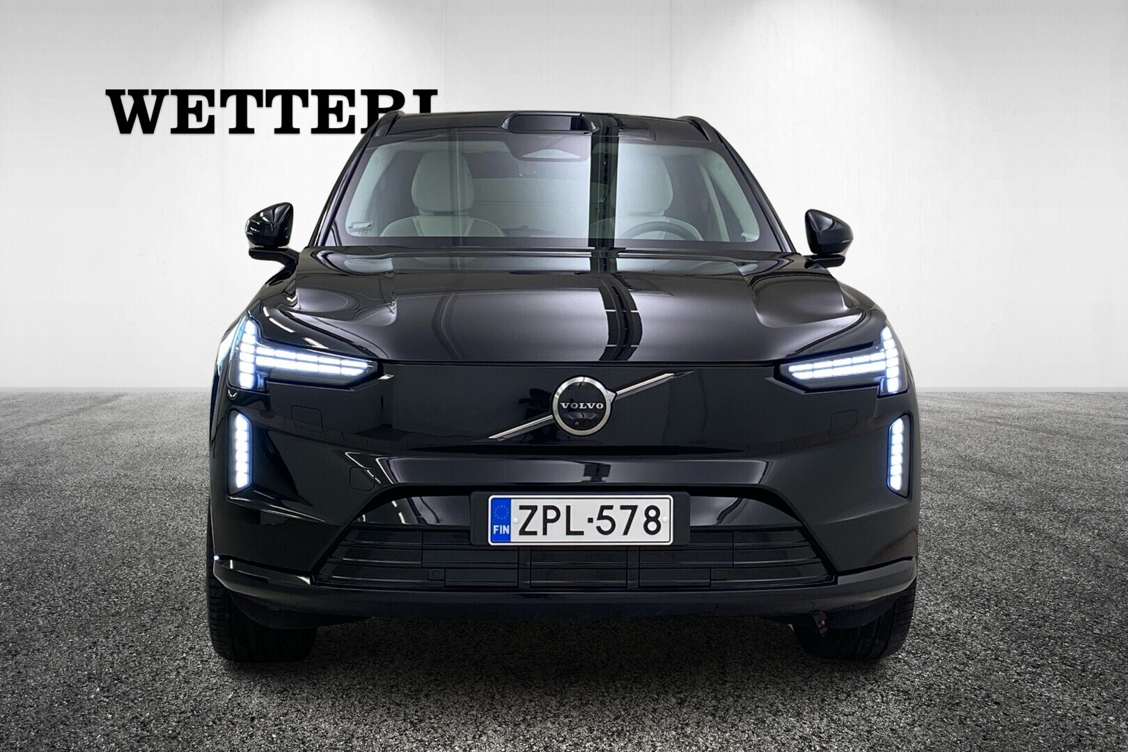 VOLVO EX90 2025