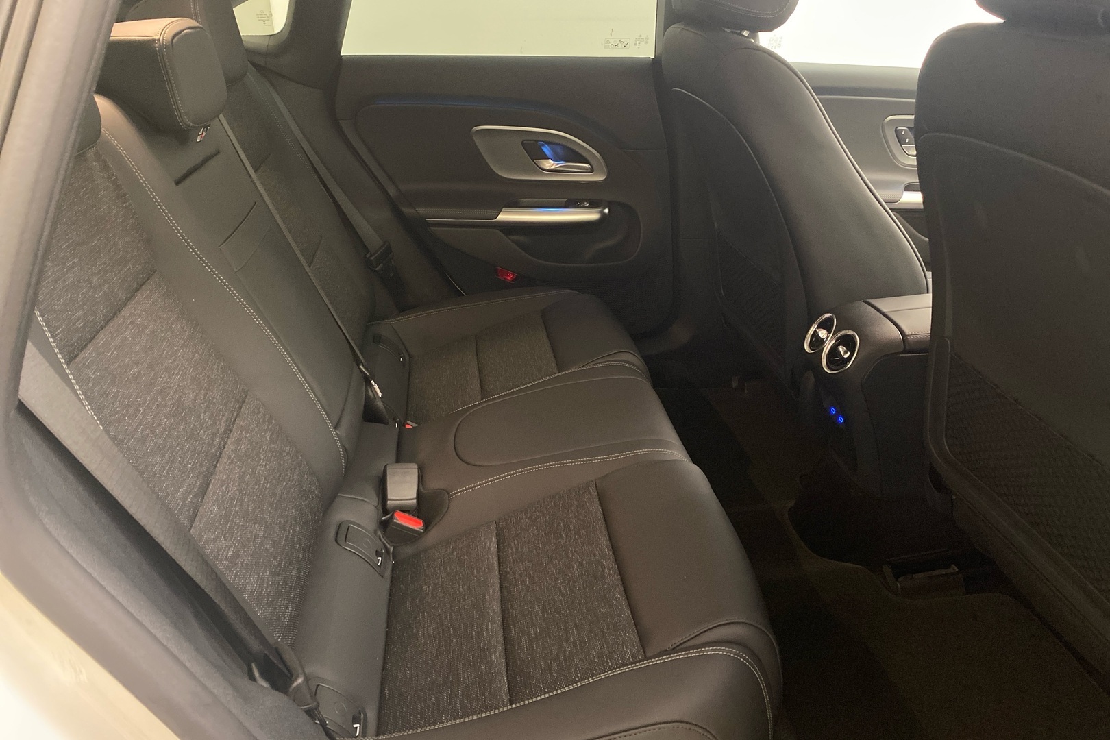 MERCEDES-BENZ CLA 2026