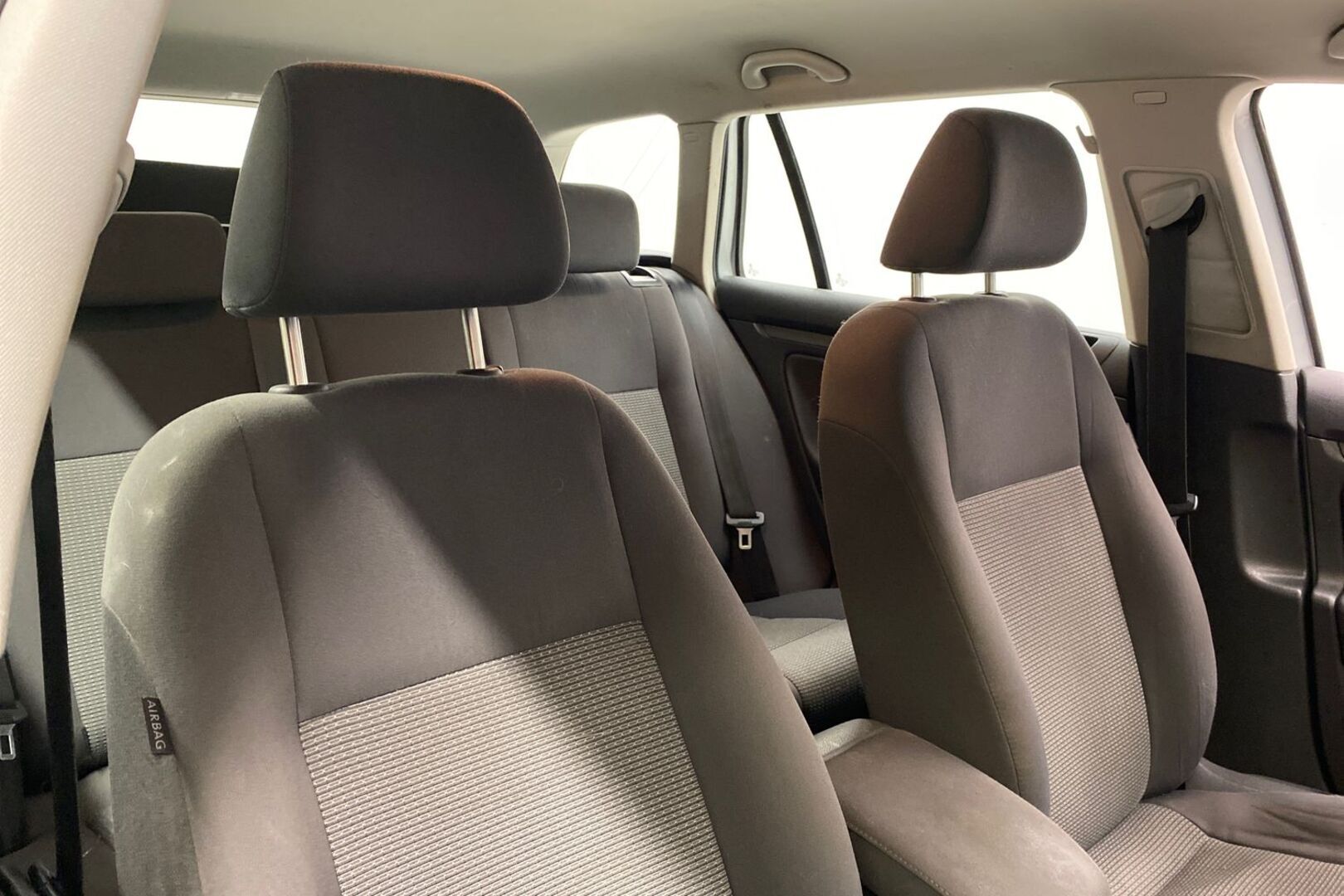 VOLKSWAGEN Golf 2008